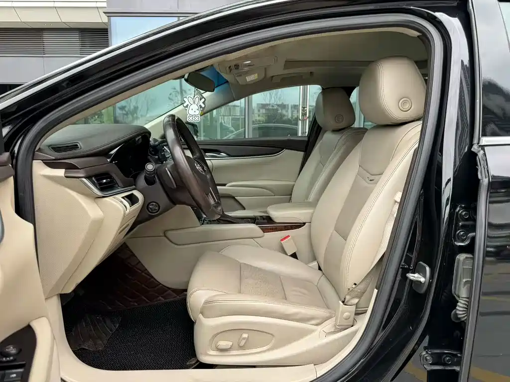 Cadillac XTS 28 T Comfort