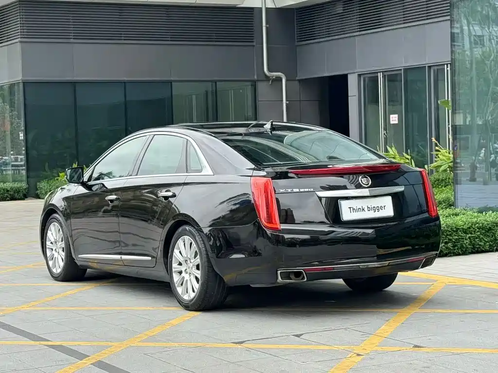 Cadillac XTS 28 T Comfort