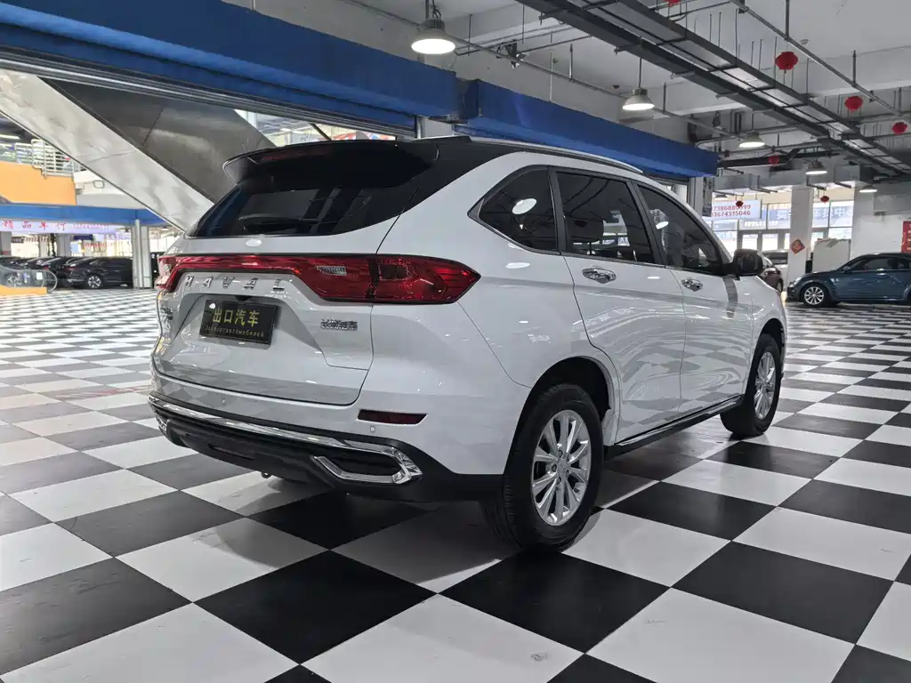 Haval M6 PLUS 1.5 T Manual Luxury Connected