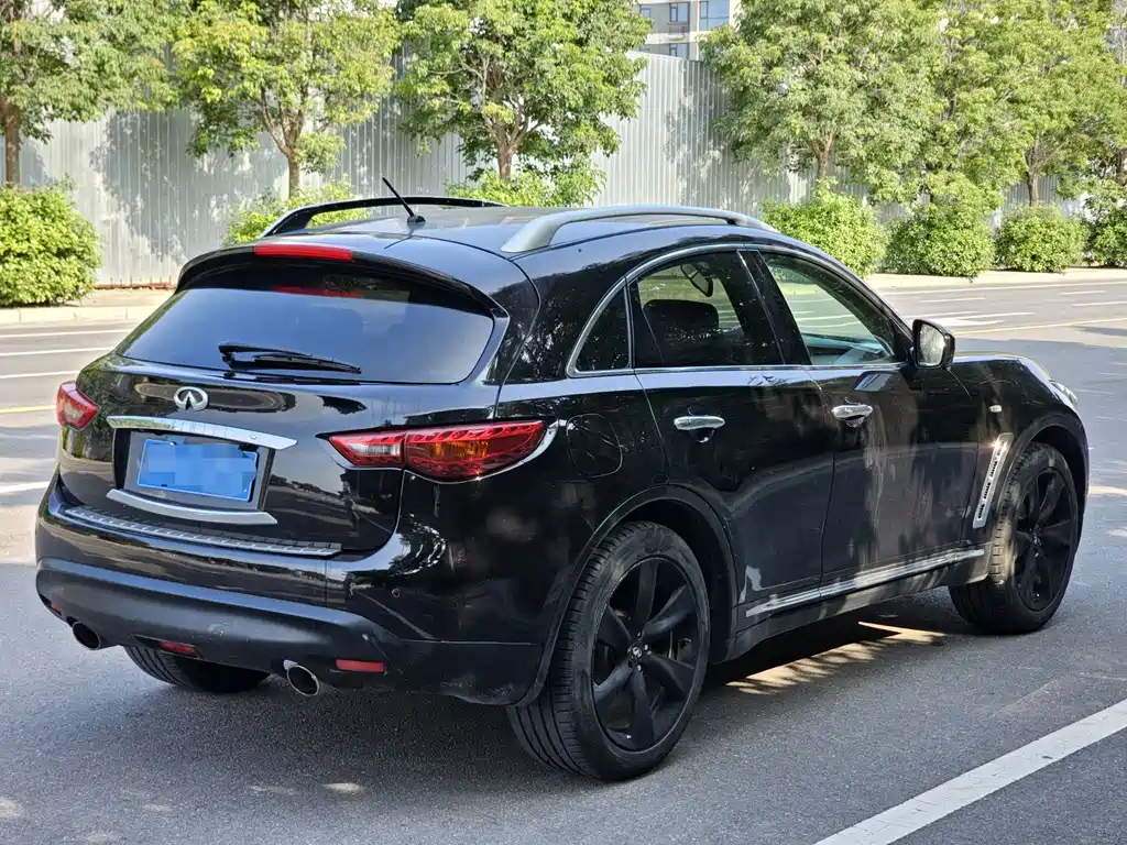 Infiniti FX FX35 Transcend