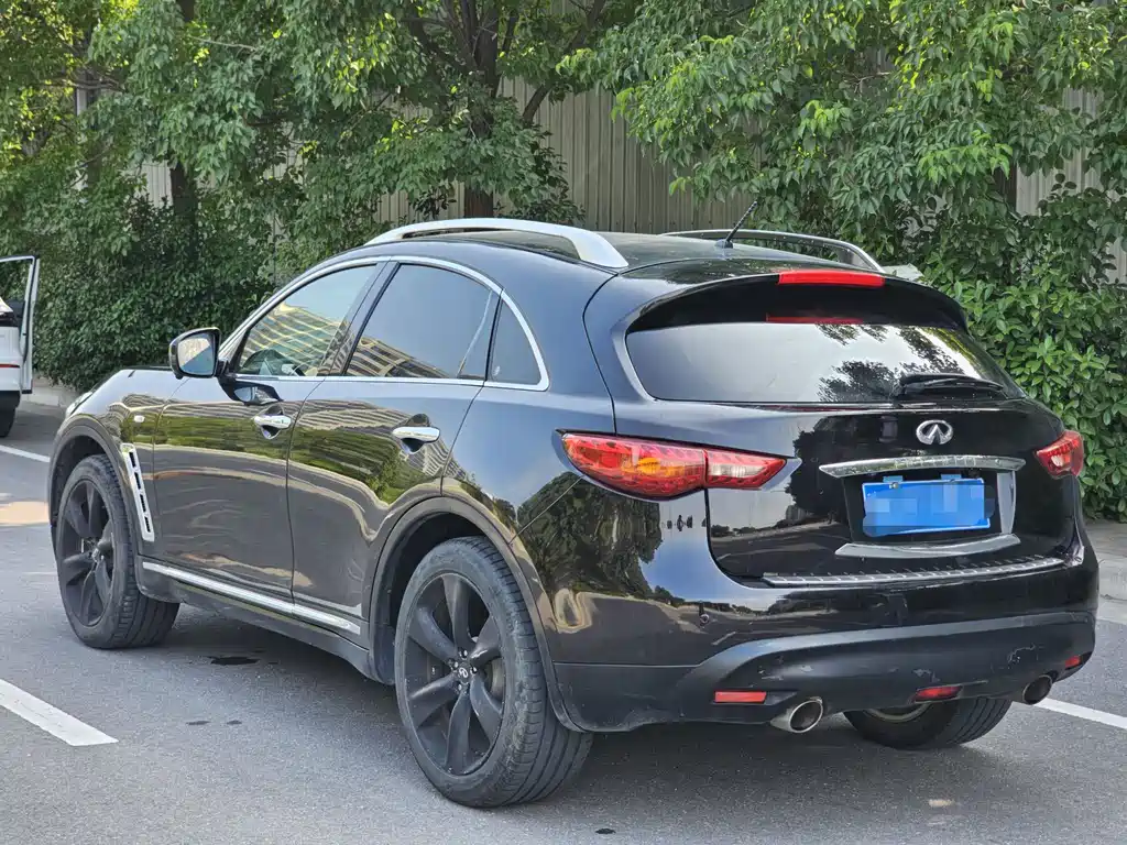Infiniti FX FX35 Transcend