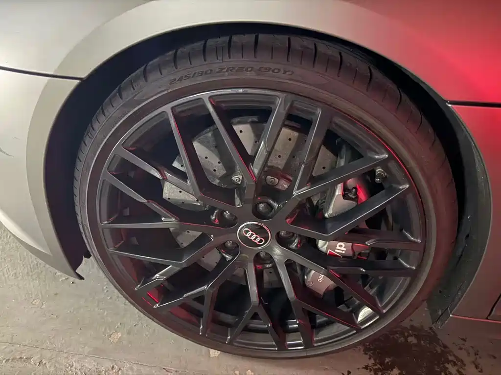 Audi R8 V10 Coupe Performance