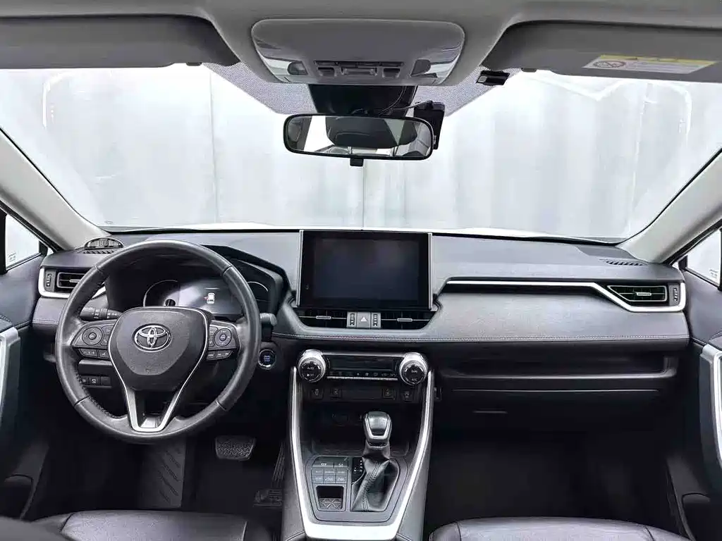 RAV4 2.0 L CVT 4 WD Style Plus