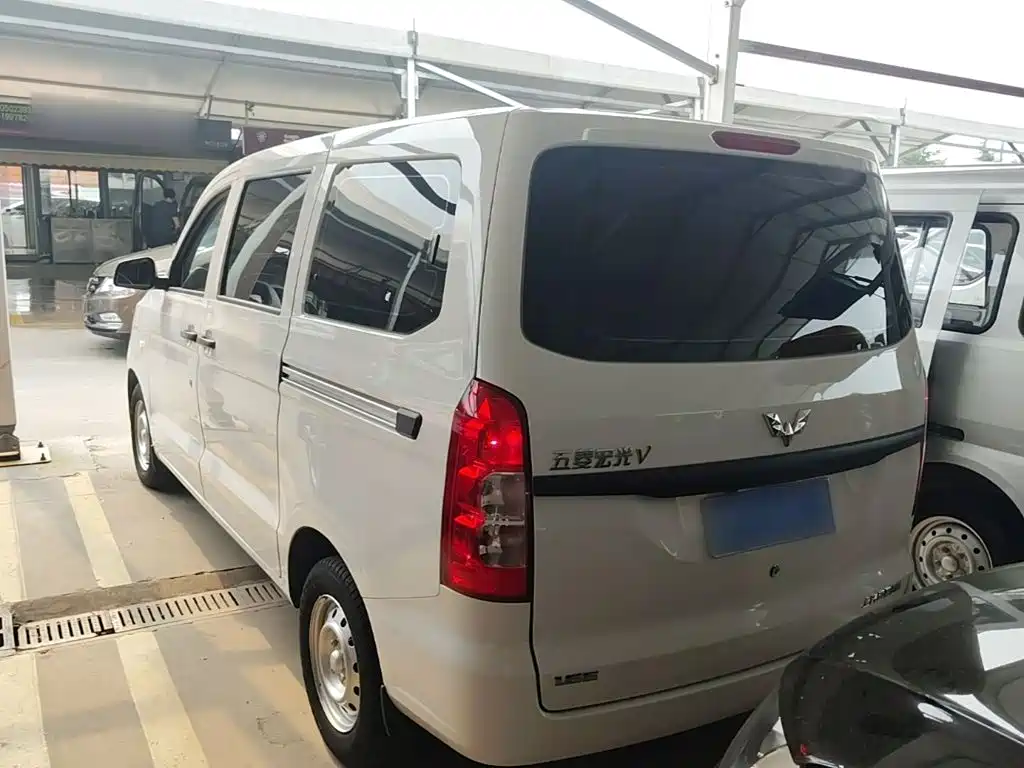 Wuling Hongguang V 1.5 L Power Take Hydraulic Assist LAR