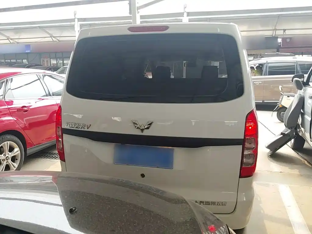 Wuling Hongguang V 1.5 L Power Take Hydraulic Assist LAR