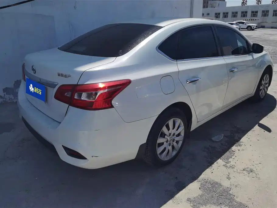 Sylphy Classic 1.6 XE CVT Comfort