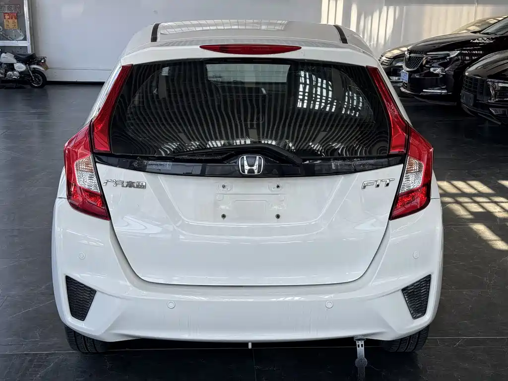 Fit 1.5 L SE CVT Fashion