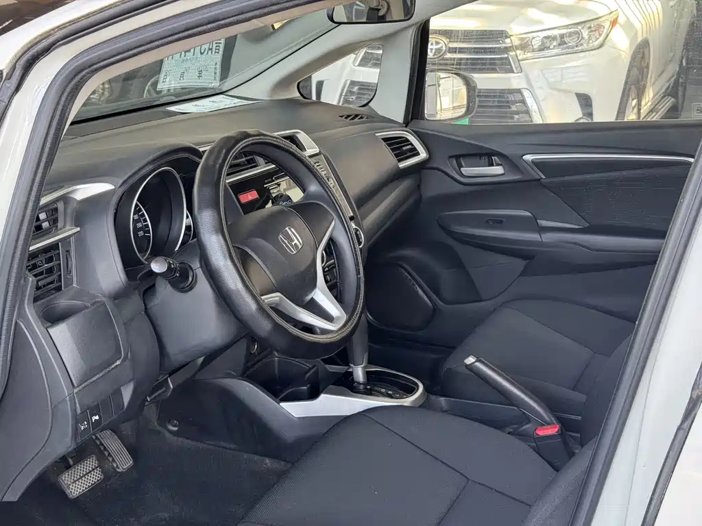 Fit 1.5 L SE CVT Fashion
