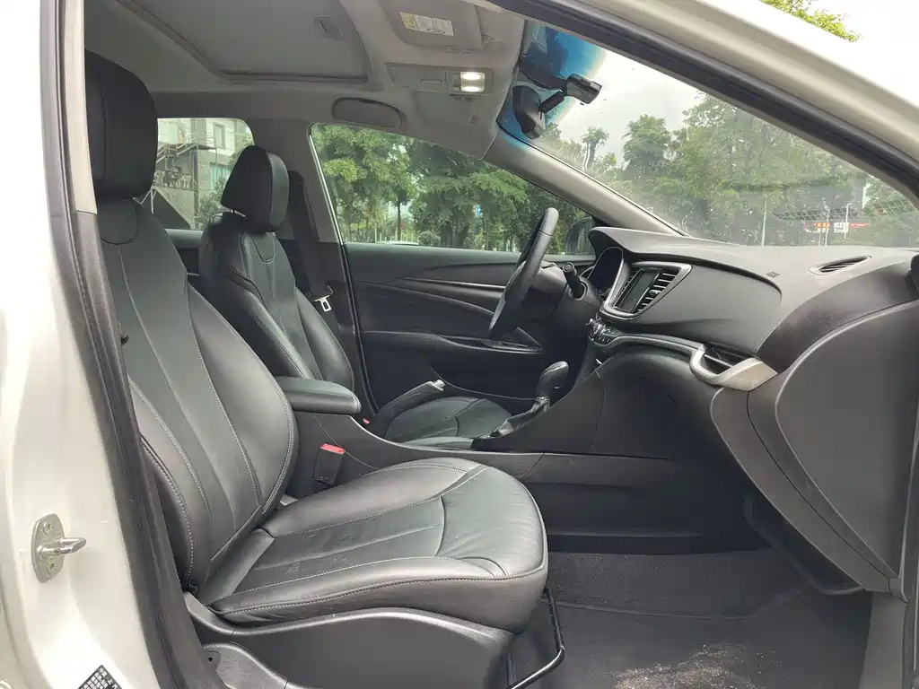 Excelle GT 18 T Auto Connected Elite CN-VI