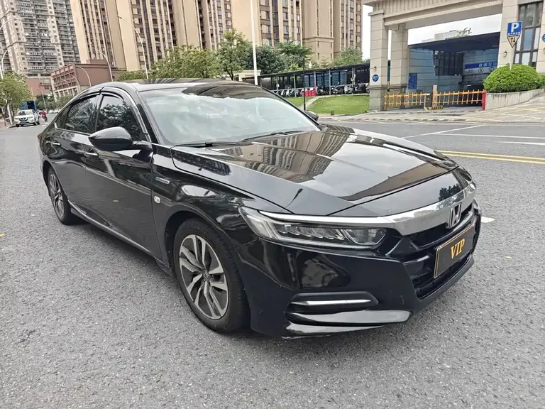 Honda Accord Sharp· Hybrid 2.0 L Sharp Cool CN-VI