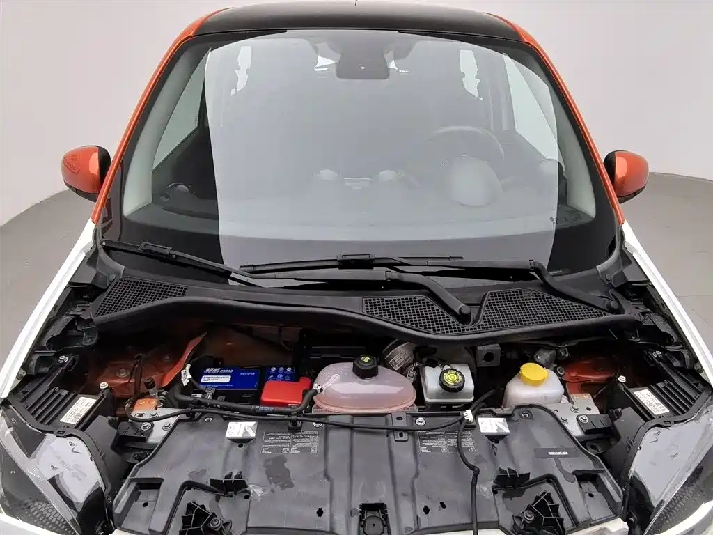 smart forfour 0.9 T 66 kW Pioneer
