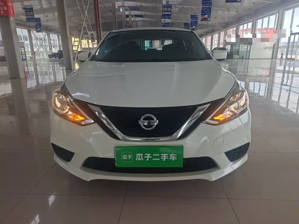 Sylphy Classic 1.6 XE CVT Comfort