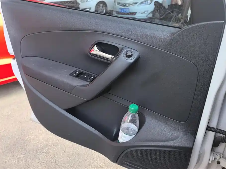Polo 1.4 L Auto Style