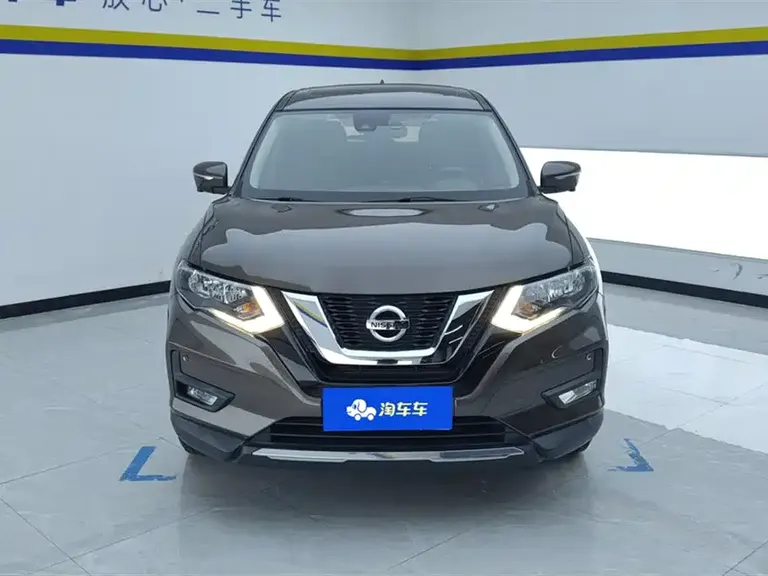 Nissan X-Trail 2.0 L XL ITS CVT 2 WD Connected Comfort
