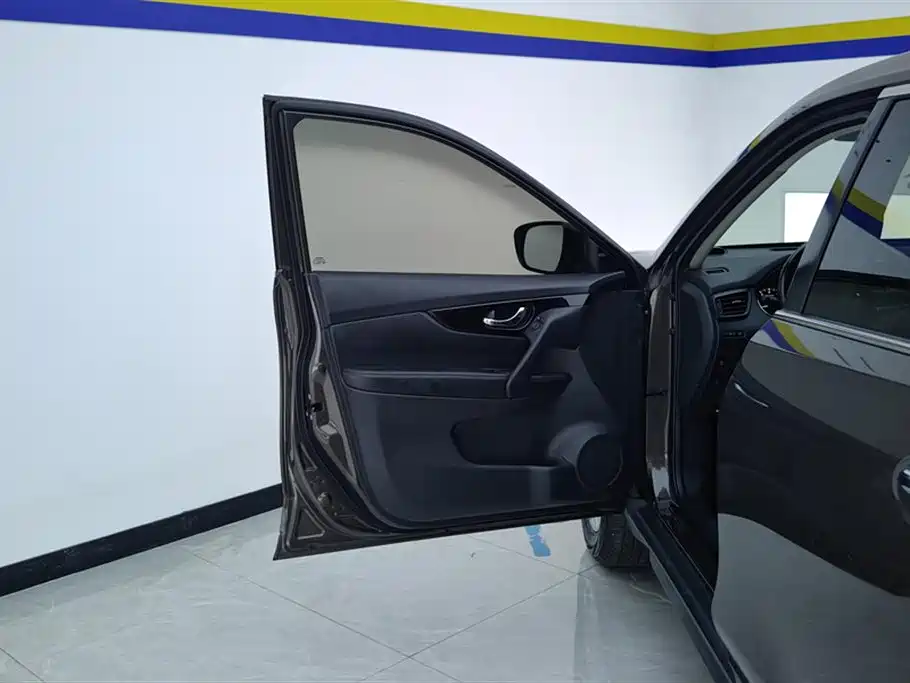 X-Trail 2.0 L XL ITS CVT 2 WD Connected Comfort