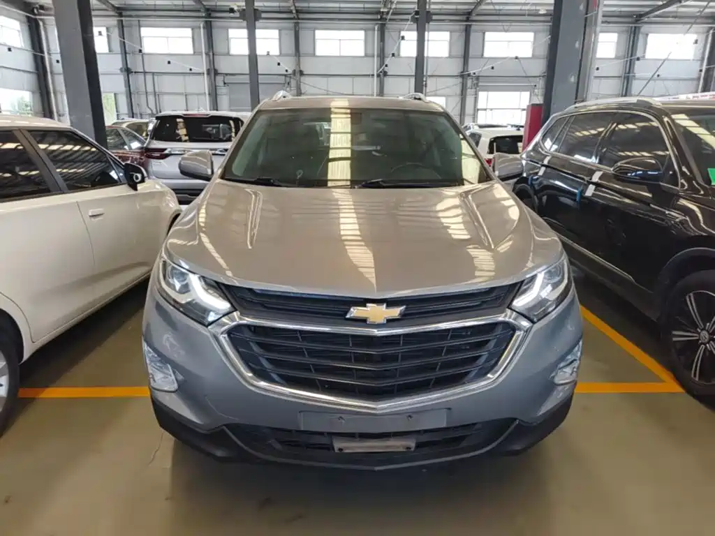 Equinox 探界者 2017款 535 T 自动驭界版