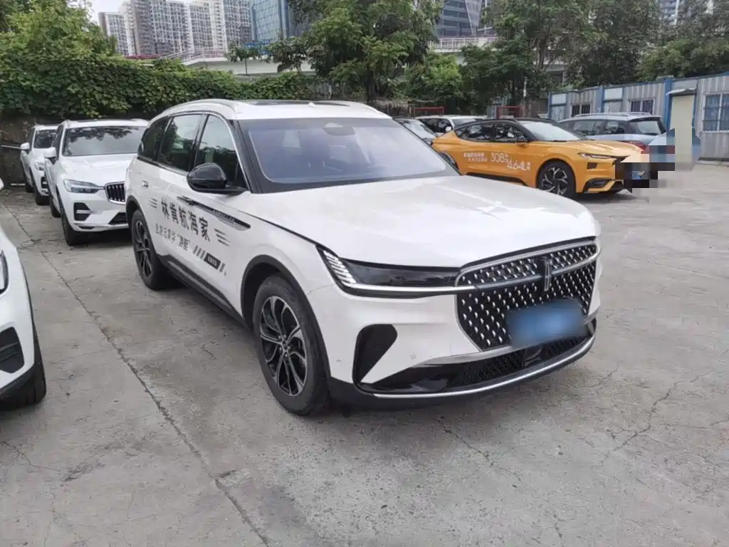 Nautilus 2.0 T 4 WD Comfort Supreme