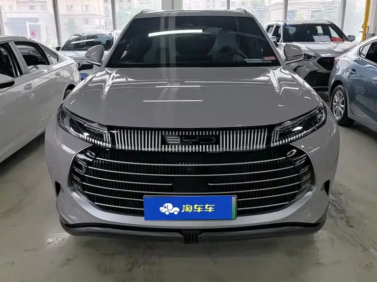 BYD Frigate 07 DM-i 205 KM Flagship