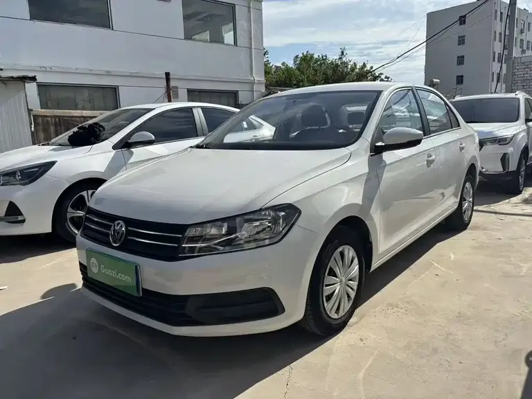 Volkswagen Santana 1.5 L Manual Style