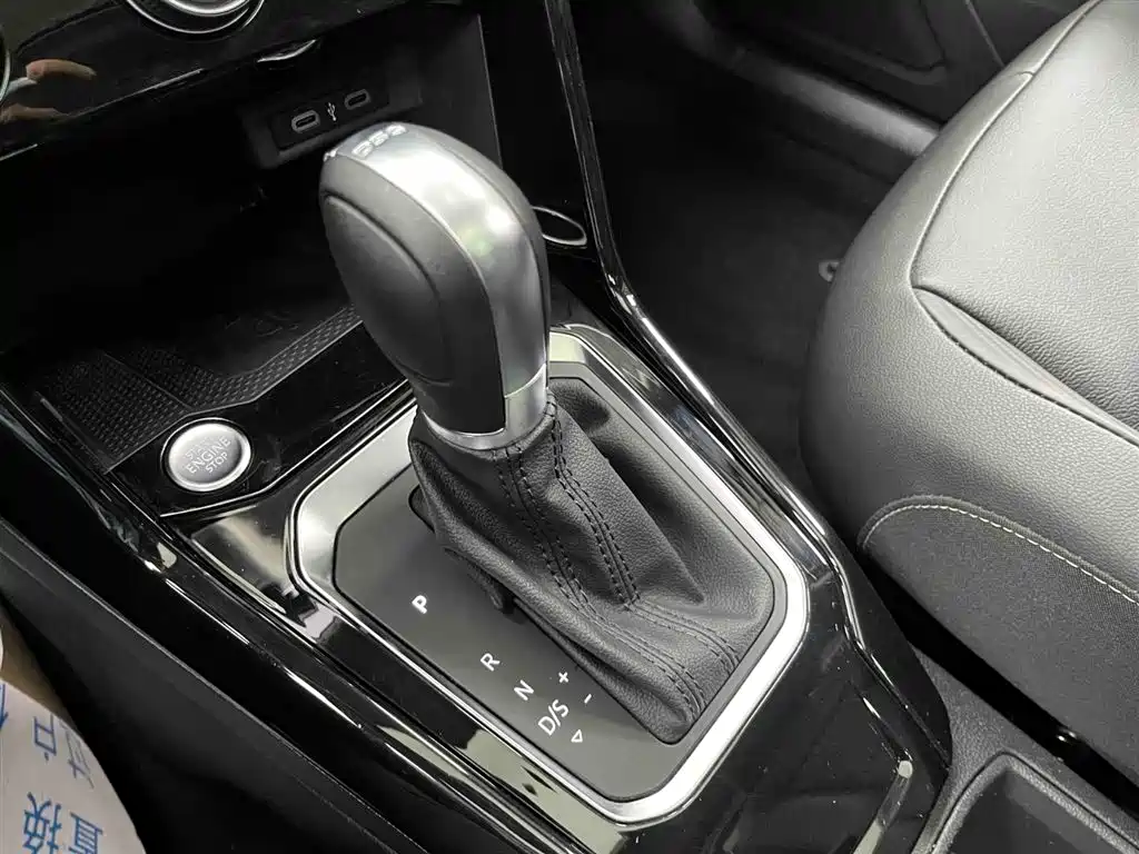 T-ROC 280 TSI DSG 2 WD Comfort Enjoyment PLUS