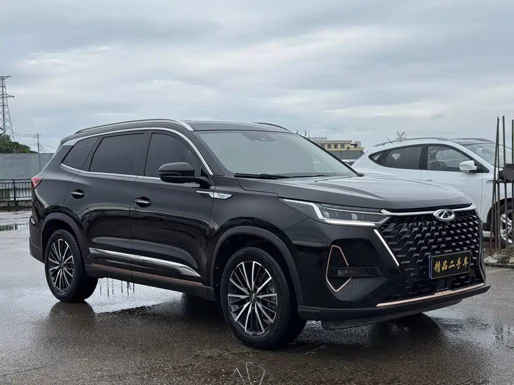 Tiggo 8 PRO 290 T 2 WD Ocean 5-seat