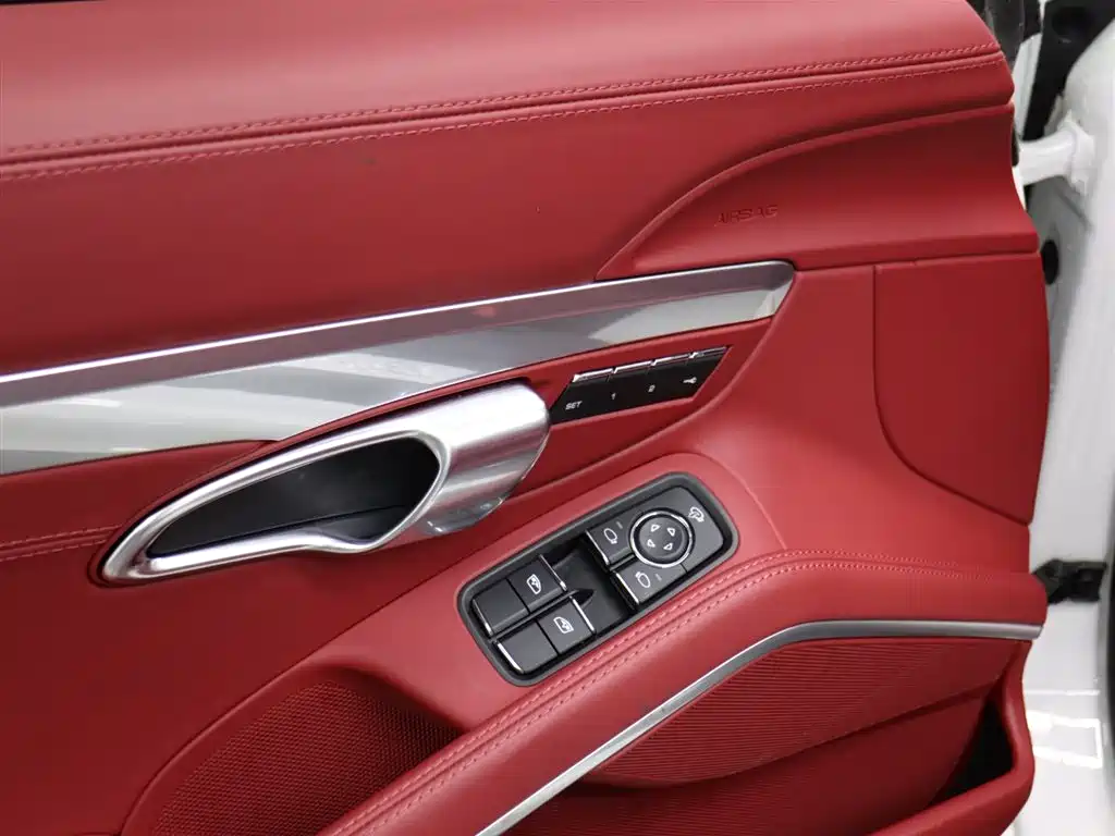 Porsche 718 Boxster 2.0 T