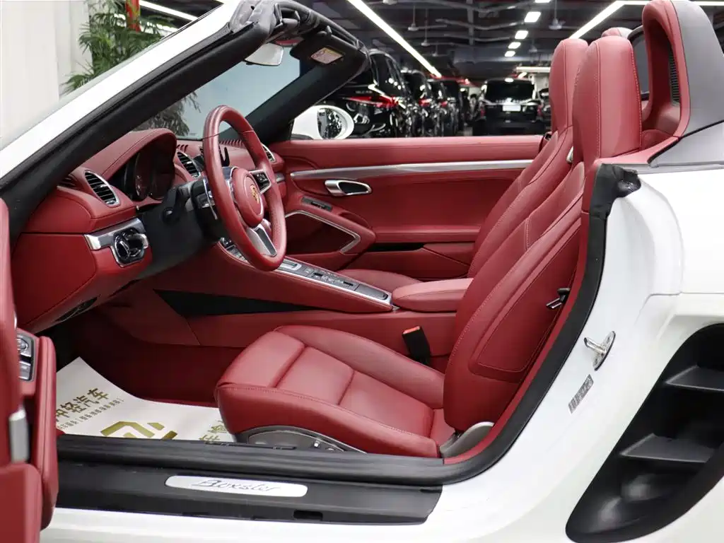 Porsche 718 Boxster 2.0 T