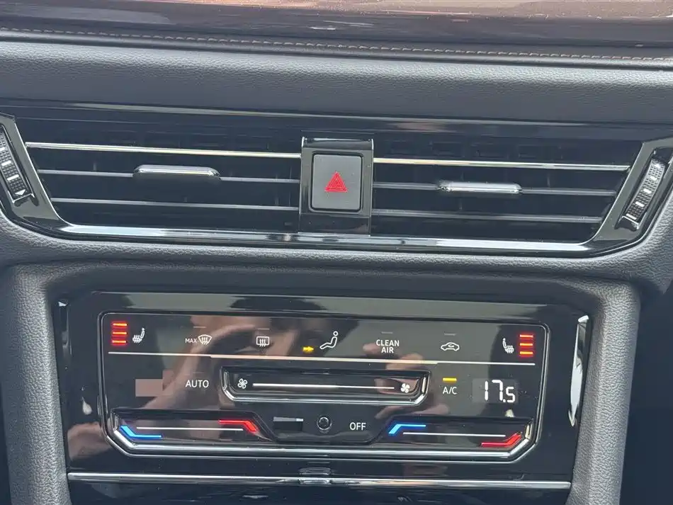 Tharu 280 TSI 2 WD Luxury