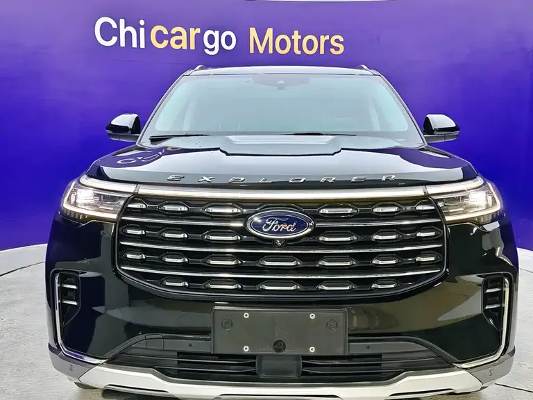 Ford Explorer EcoBoost 285 4 WD Titanium 6-seat
