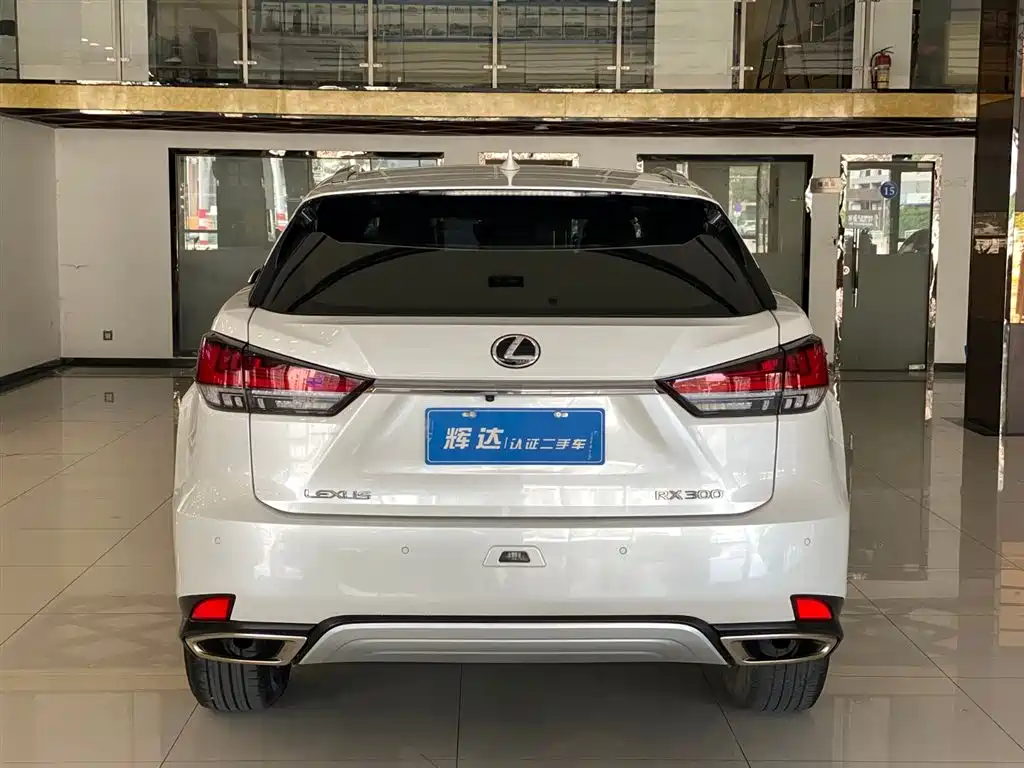 Lexus RX Facelift 300 2 WD Elite