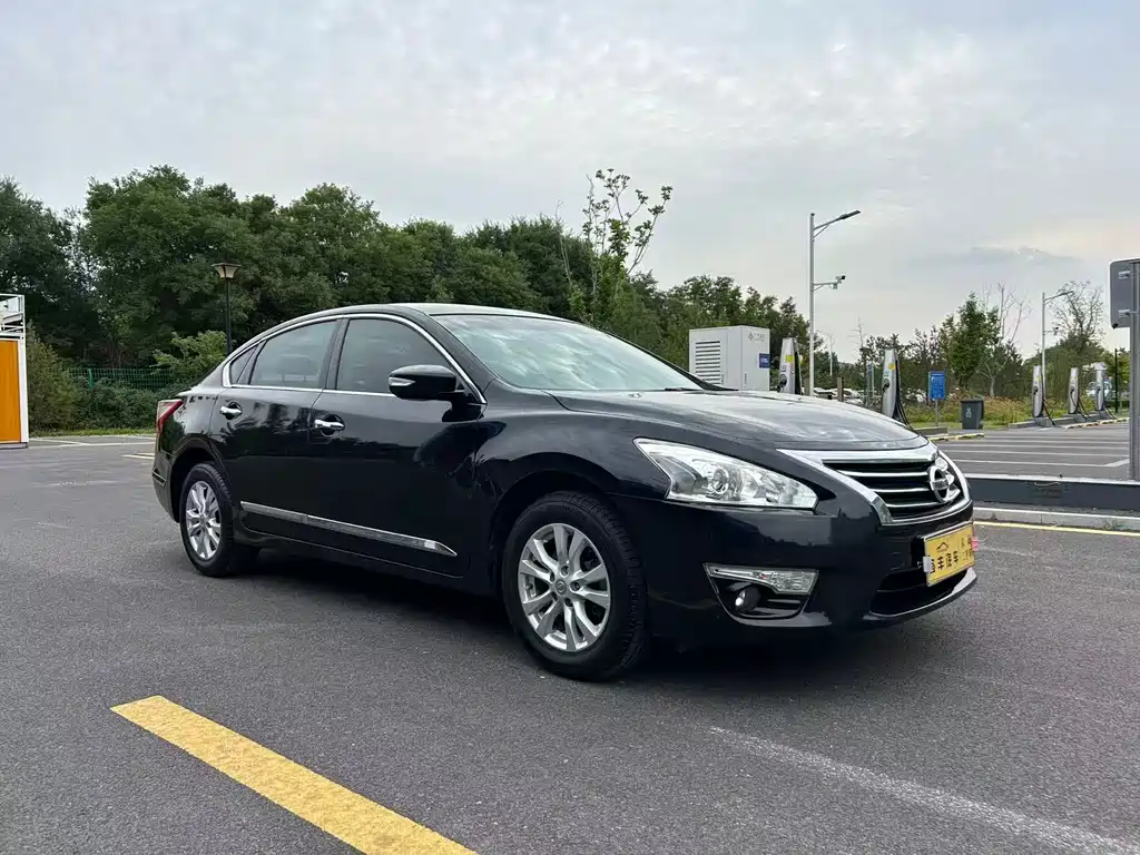 Teana 2.0 L XL Comfort