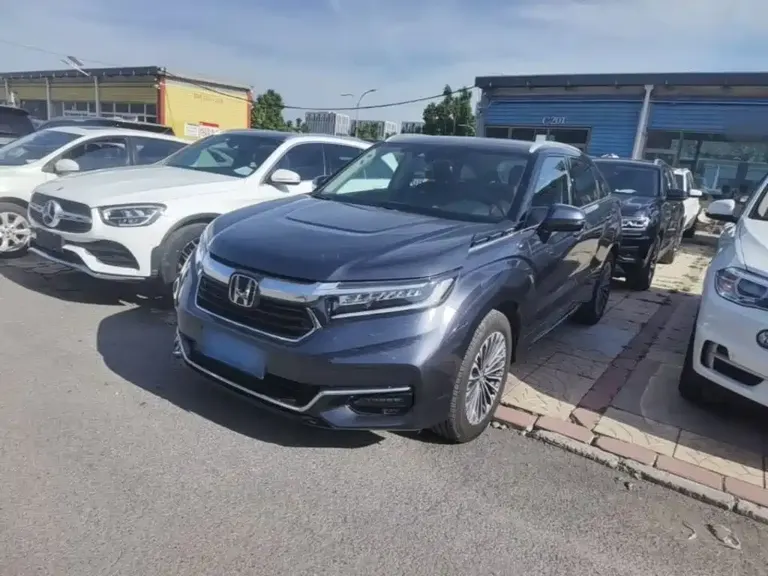 Honda Avancier 370 TURBO 4 WD Premium