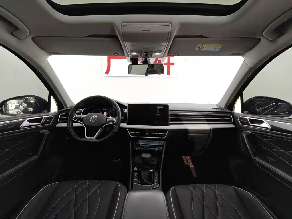 Tiguan L 280 TSI Auto 2 WD Trend Creative Limited