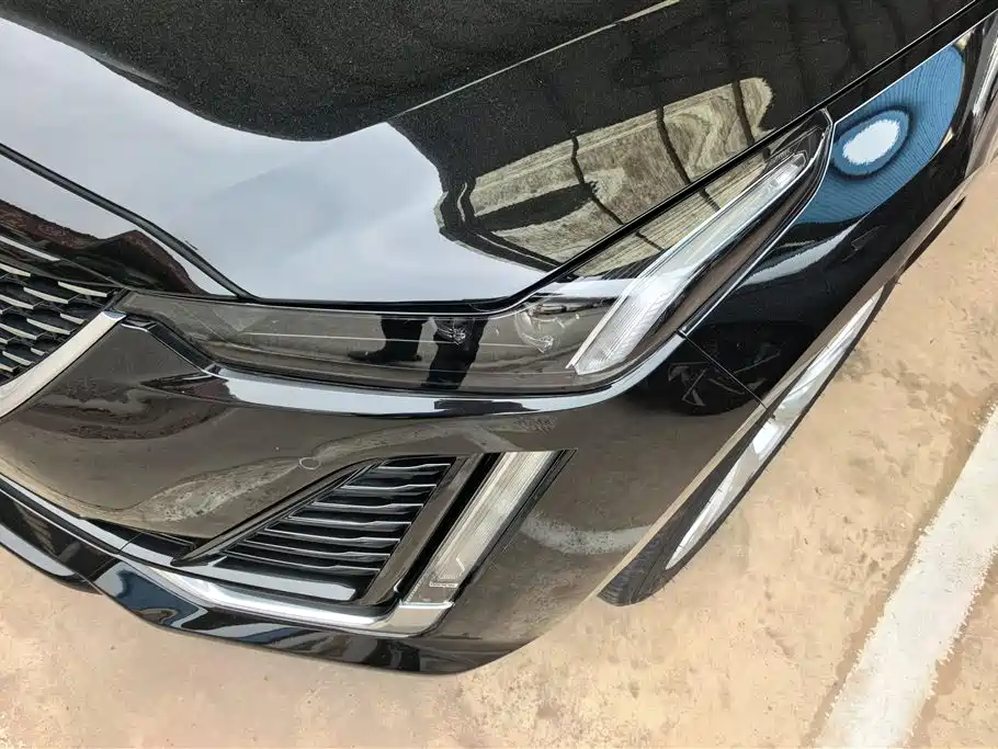 Cadillac CT5 28 T Luxury (Standard)