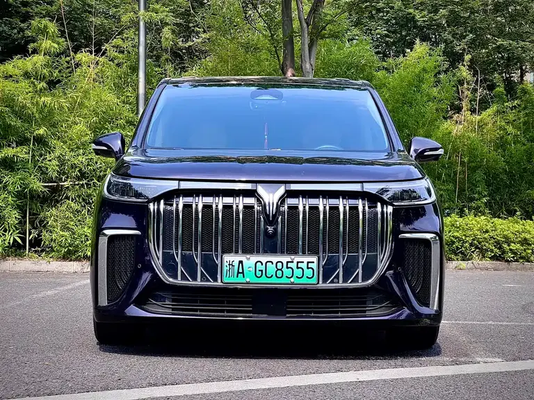 Voyah Dreamer PHEV Ultra Long Range Flagship