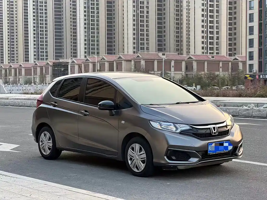 Fit 1.5 L CVT Comfort