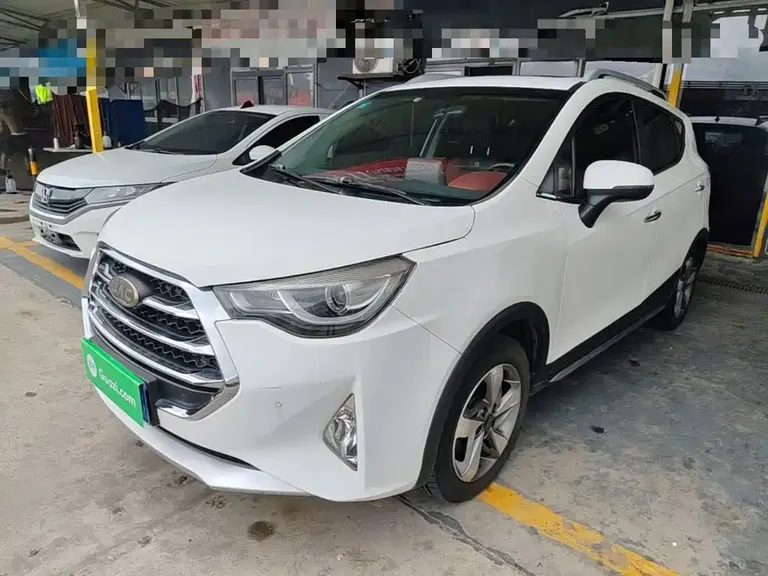 JAC Refine S3 1.5 L Manual Luxury Smart