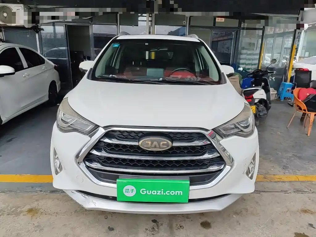 Refine S3 1.5 L Manual Luxury Smart
