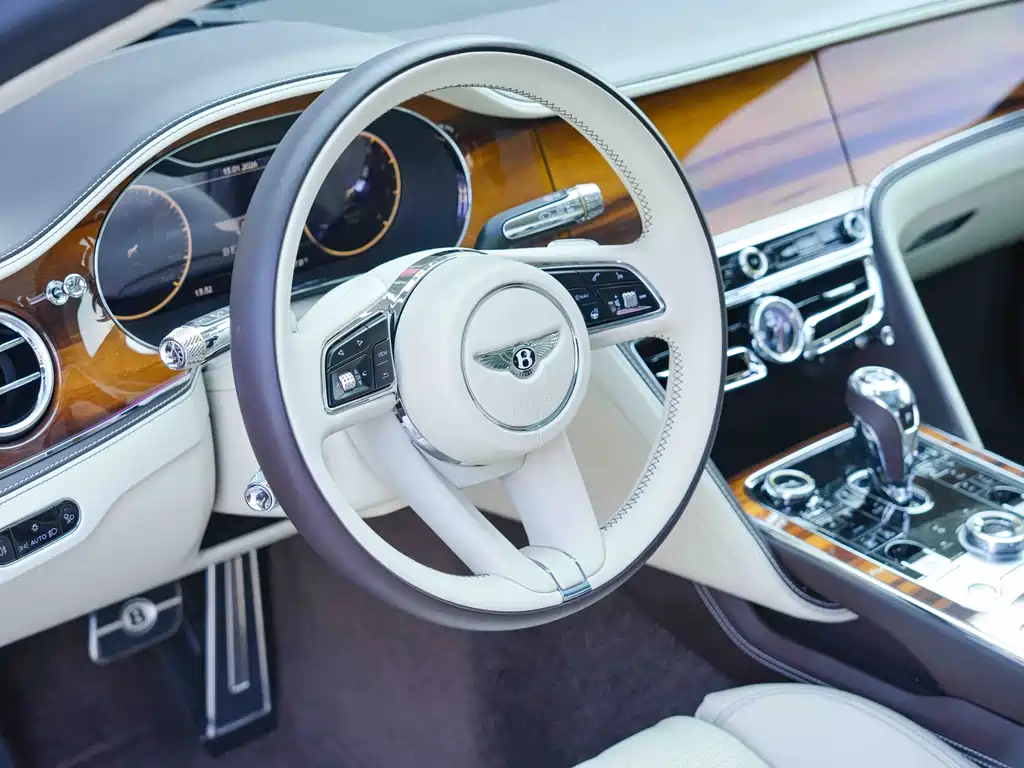 Flying Spur 4.0 T V8 Elegant Degree
