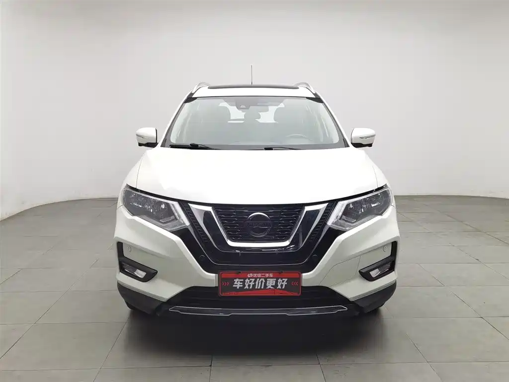 X-Trail 2.5 L CVT Connected Luxury 4 WD