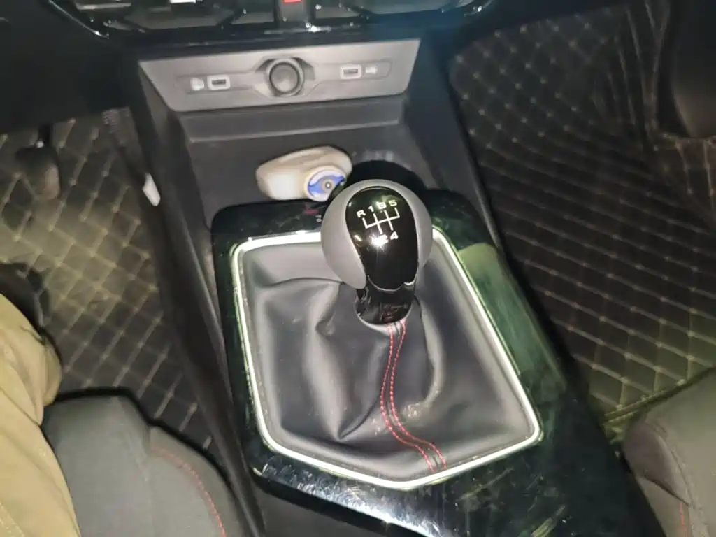 MG5 180 DVVT Manual Style