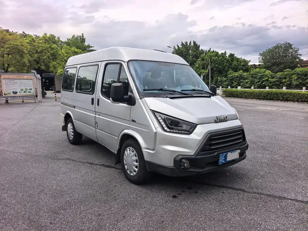 Transit Custom 特顺 2017款 2.8 T商务型短轴中顶7/8座JX493