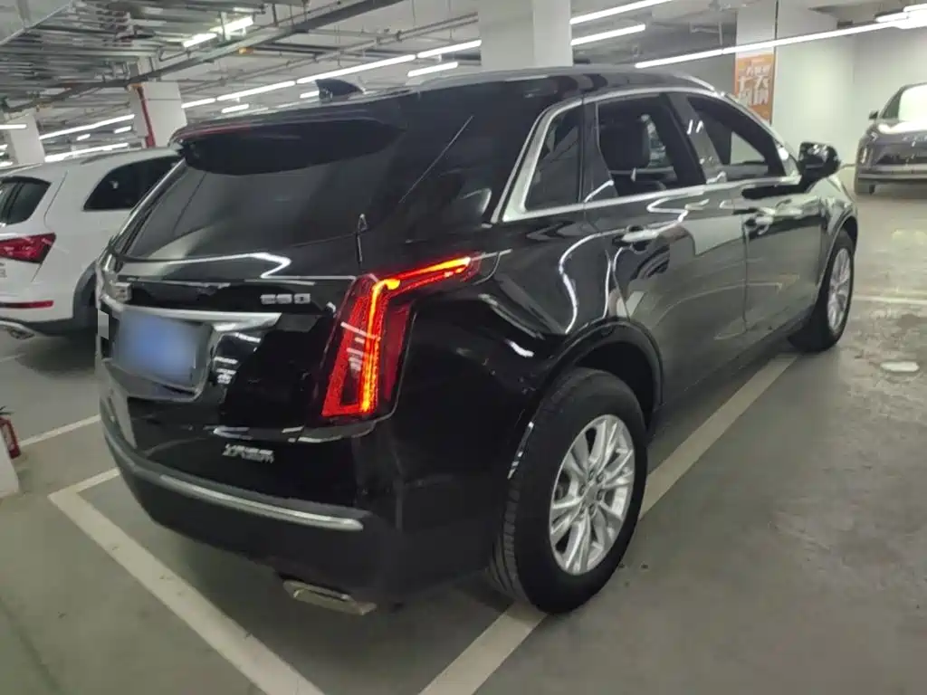Cadillac XT5 28 T Tech