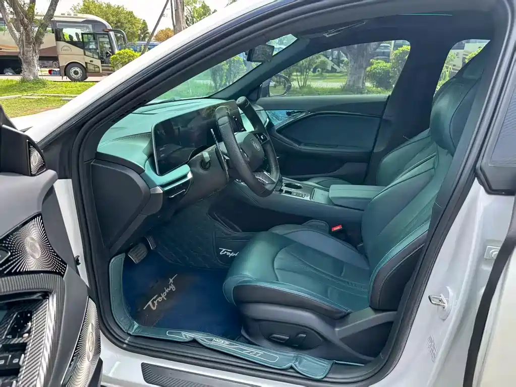 MG7 1.5 T DCT Supreme Beauty Comfort Enjoyment