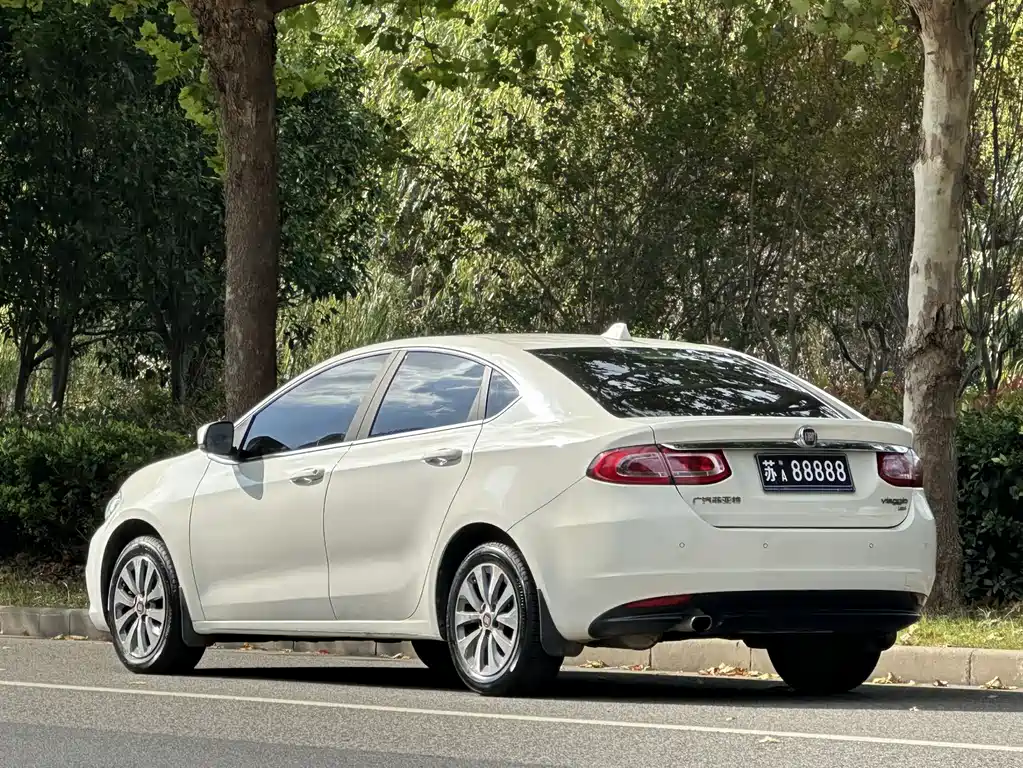 Viaggio 1.4 T Auto Smooth Enjoyment