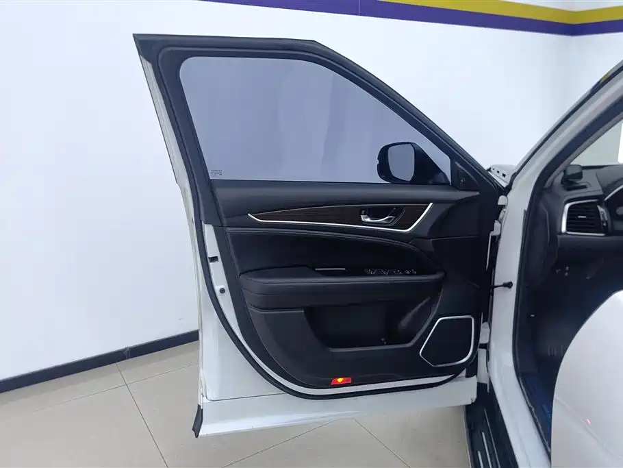 Avancier 240 TURBO 2 WD Elite