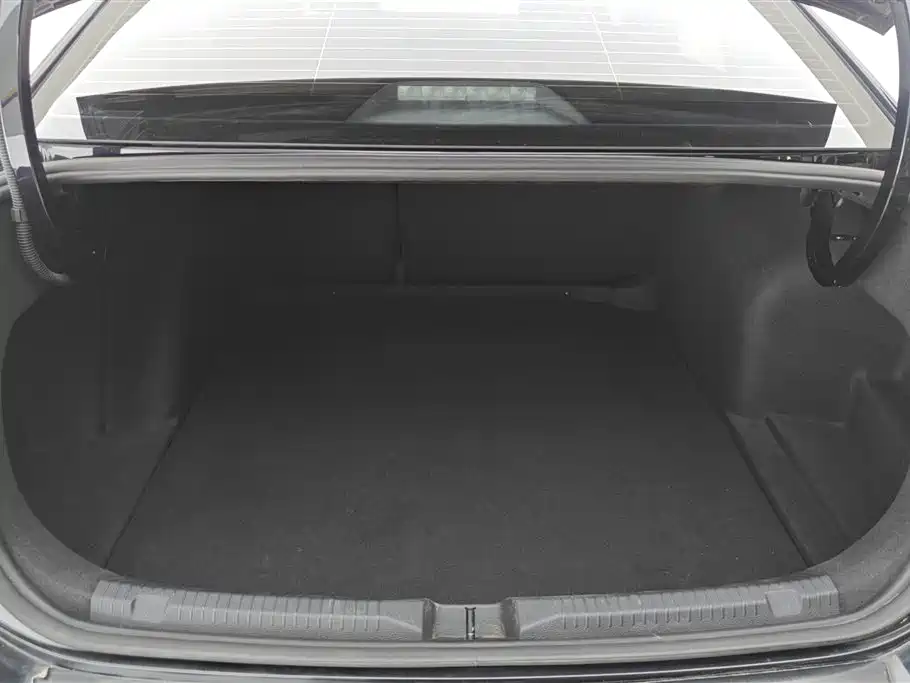 Lavida 1.5 L Auto Comfort