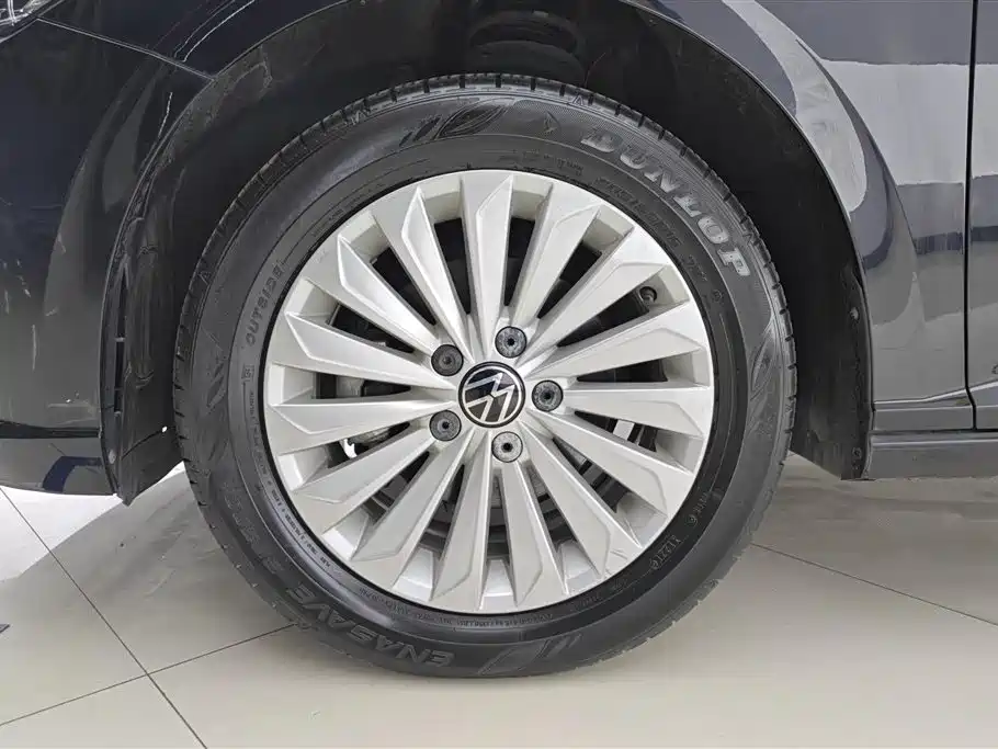 Lavida 1.5 L Auto Comfort