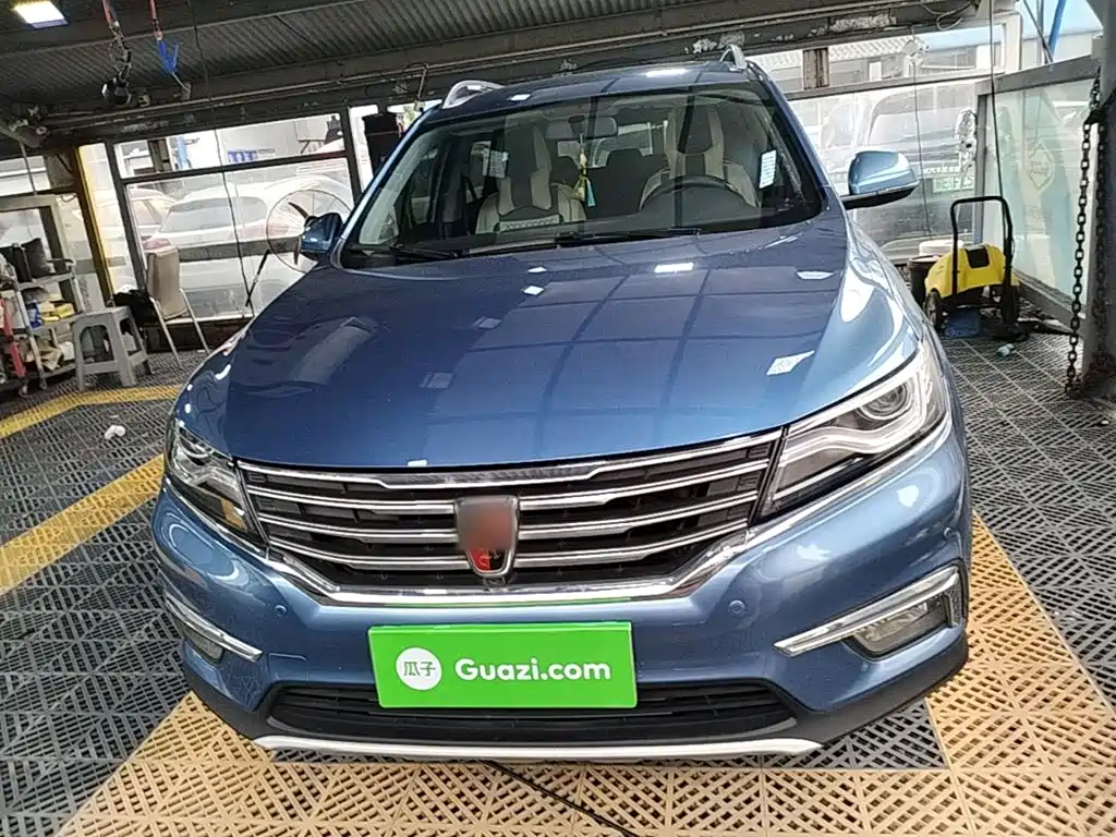 Roewe RX5 20 T 2 WD Auto Internet Smart Enjoyment
