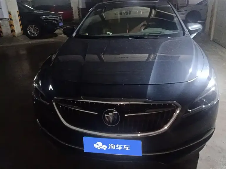 Buick LaCrosse 28 T Luxury